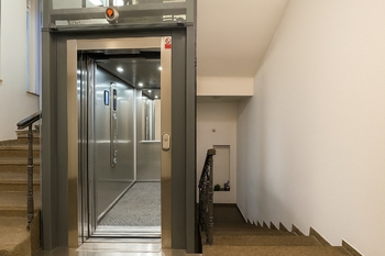 Prodej bytu 3+kk v osobním vlastnictví 80 m², Praha 2 - Nové Město