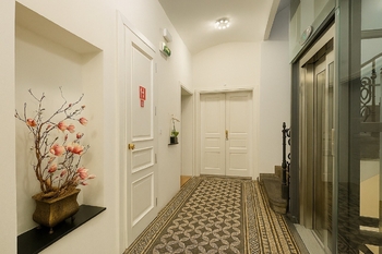 Prodej bytu 3+kk v osobním vlastnictví 80 m², Praha 2 - Nové Město