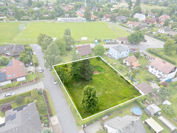 Prodej pozemku 1714 m², Louňovice