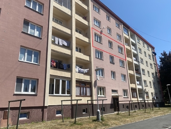 +420 776 335 999, ladislav.urbancik@re-max.cz - Pronájem bytu 2+1 v osobním vlastnictví 54 m², Frýdek-Místek 