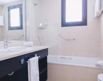 Prodej bytu 3+kk v osobním vlastnictví 75 m², Estepona