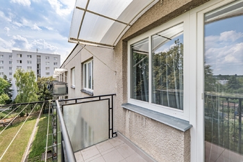Balkon - Prodej bytu 3+1 v osobním vlastnictví 72 m², Pardubice