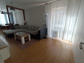 Pronájem bytu 4+kk v osobním vlastnictví 91 m², Praha 8 - Kobylisy