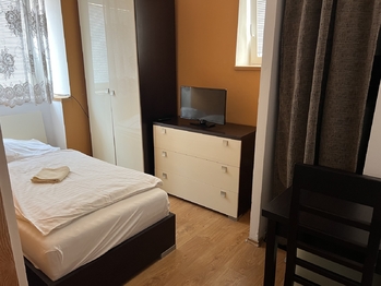 pokoj - Prodej ubytovacího zařízení 225 m², Lázně Bohdaneč