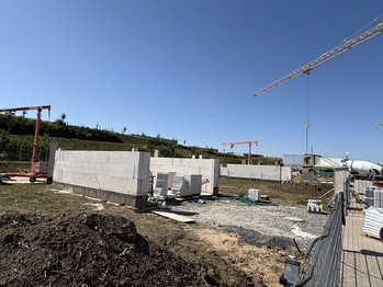 stav k 14.8.2025 - Prodej domu 197 m², Praha 9 - Horní Počernice