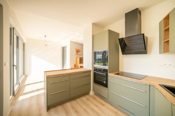 Prodej domu 197 m², Praha 9 - Horní Počernice