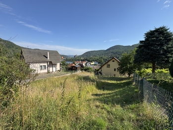 Prodej pozemku 907 m², Ústí nad Labem