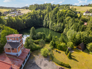 Prodej pozemku 21772 m², Jesenný