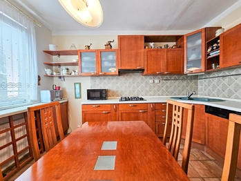 Prodej bytu 3+1 v družstevním vlastnictví 68 m², Chomutov