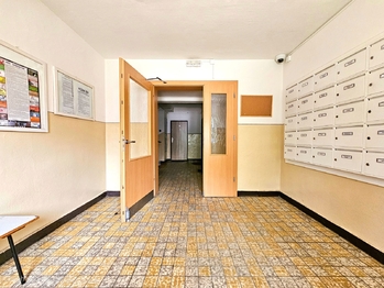 Prodej bytu 3+1 v družstevním vlastnictví 68 m², Chomutov