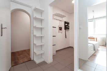 Prodej bytu 2+kk v osobním vlastnictví 47 m², Praha 6 - Ruzyně
