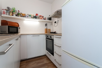Prodej bytu 2+kk v osobním vlastnictví 47 m², Praha 6 - Ruzyně