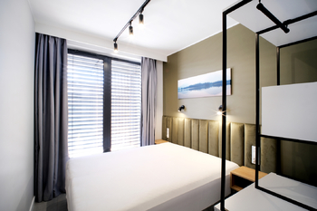 +420 776 335 999, ladislav.urbancik@re-max.cz - Prodej bytu 2+kk v osobním vlastnictví 41 m², Zarzecze