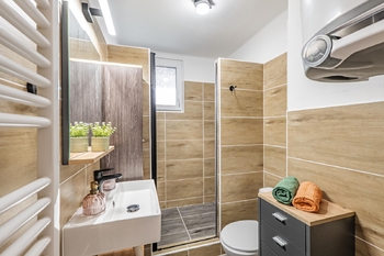 Koupelna. - Prodej bytu 3+1 v družstevním vlastnictví 83 m², Červená Řečice