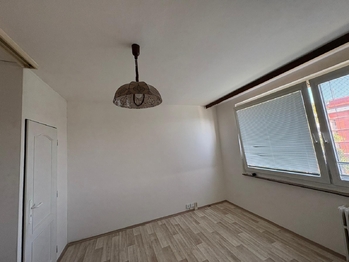Prodej bytu 1+1 v družstevním vlastnictví 38 m², Děčín