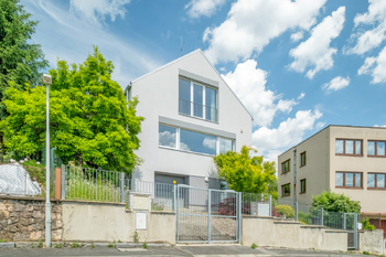 Prodej domu 205 m², Praha 5 - Radotín