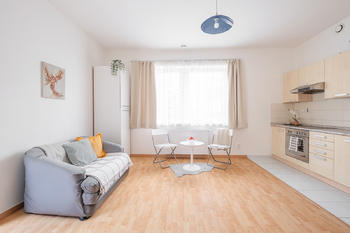 Samostatná bytová jednotka 3+kk - Prodej domu 205 m², Praha 5 - Radotín
