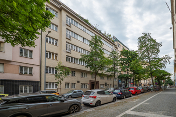 Prodej bytu 2+kk v osobním vlastnictví 50 m², Praha 3 - Žižkov