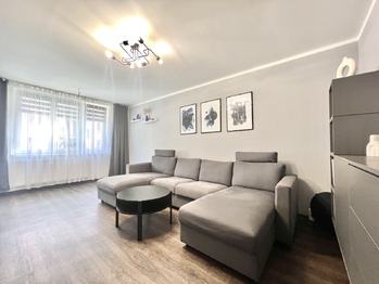 Prodej bytu 2+1 v osobním vlastnictví 63 m², Chomutov