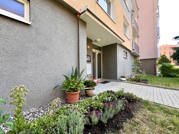 Prodej bytu 2+1 v osobním vlastnictví 63 m², Chomutov