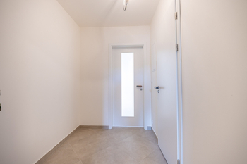 Prodej bytu 1+kk v osobním vlastnictví 37 m², Praha 4 - Háje