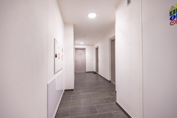 Prodej bytu 1+kk v osobním vlastnictví 37 m², Praha 4 - Háje