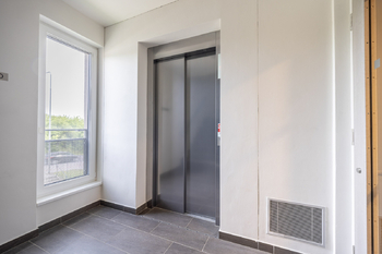 Prodej bytu 1+kk v osobním vlastnictví 37 m², Praha 4 - Háje