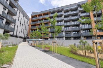 Prodej bytu 1+kk v osobním vlastnictví 37 m², Praha 4 - Háje