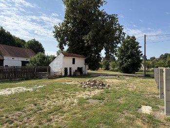 Prodej pozemku 629 m², Honezovice