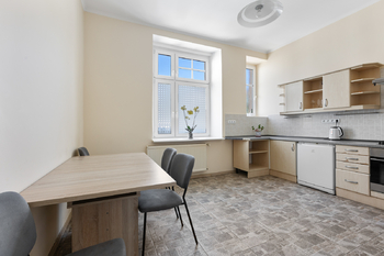 Prodej bytu 3+1 v osobním vlastnictví 115 m², Karlovy Vary
