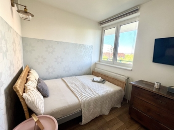 Pronájem bytu 2+1 v družstevním vlastnictví 46 m², Praha 9 - Černý Most