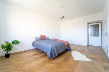 Prodej bytu 4+1 v osobním vlastnictví 108 m², Praha 6 - Bubeneč