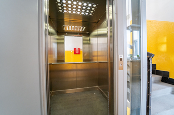 Prodej bytu 4+1 v osobním vlastnictví 108 m², Praha 6 - Bubeneč