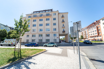 Prodej bytu 4+1 v osobním vlastnictví 108 m², Praha 6 - Bubeneč