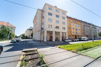 Prodej bytu 4+1 v osobním vlastnictví 108 m², Praha 6 - Bubeneč