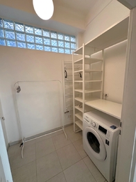 Pronájem bytu 2+kk v osobním vlastnictví 57 m², Praha 7 - Holešovice