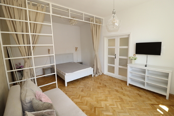 Pronájem bytu 2+kk v osobním vlastnictví 57 m², Praha 7 - Holešovice