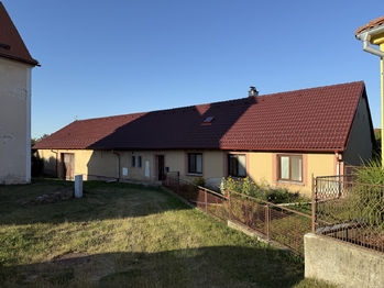 Prodej domu 150 m², Račice