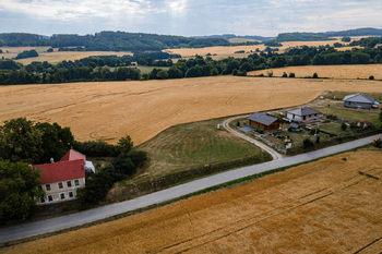 Prodej pozemku 1500 m², Sedlec-Prčice