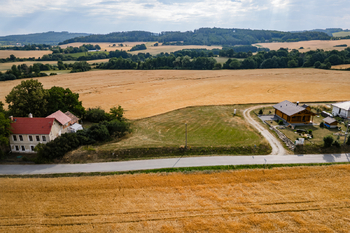 Prodej pozemku 1500 m², Sedlec-Prčice