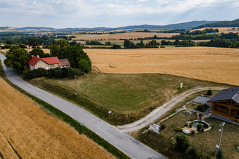 Prodej pozemku 1500 m², Sedlec-Prčice