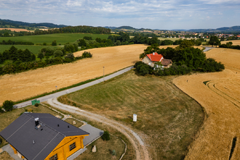 Prodej pozemku 1500 m², Sedlec-Prčice