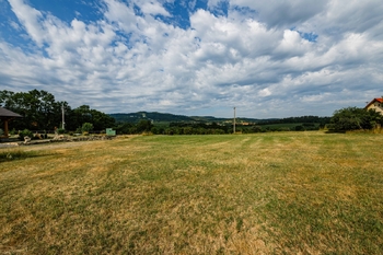 Prodej pozemku 1500 m², Sedlec-Prčice