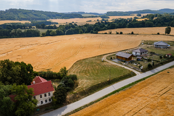Prodej pozemku 1500 m², Sedlec-Prčice
