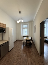 Prodej bytu 2+1 v osobním vlastnictví 57 m², Praha 7 - Holešovice