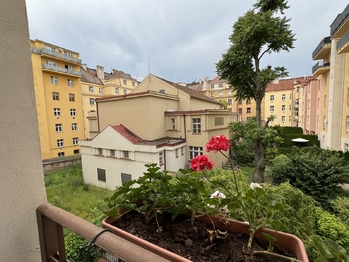 Prodej bytu 2+1 v osobním vlastnictví 57 m², Praha 7 - Holešovice