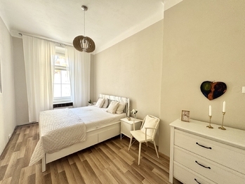 Prodej bytu 2+1 v osobním vlastnictví 57 m², Praha 7 - Holešovice