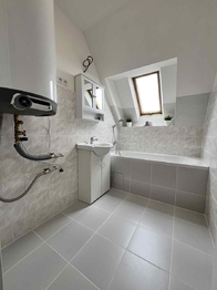 Pronájem bytu 4+1 v osobním vlastnictví 115 m², Lesní Hluboké