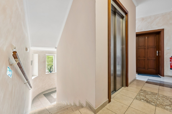Prodej bytu 4+1 v osobním vlastnictví 130 m², Karlovy Vary
