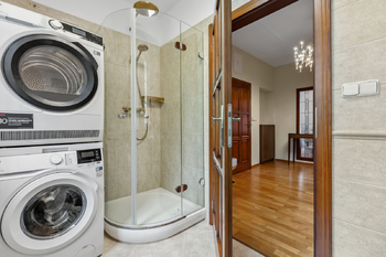 Prodej bytu 4+1 v osobním vlastnictví 130 m², Karlovy Vary